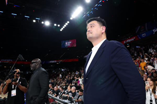45岁的姚明,要开始领取NBA养老金了 45岁的姚明,要开始领取NBA养老金了