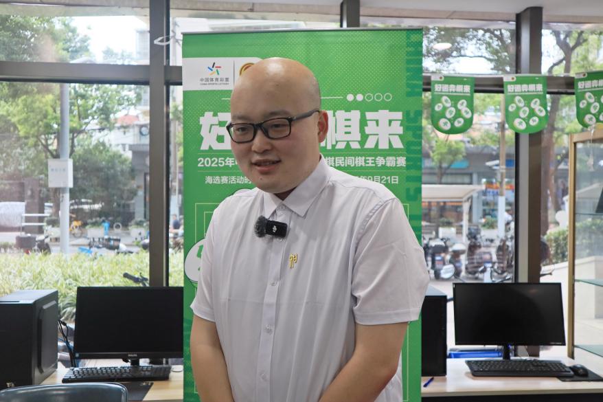 民间棋王海选收官在即!全运会象棋冠军刘奕达展开车轮对弈 民间棋王海选收官在即!全运会象棋冠军刘奕达展开车轮对弈