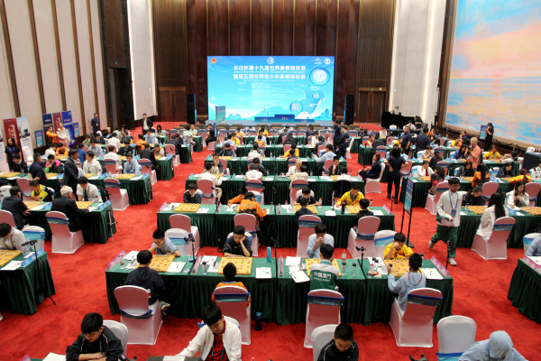 两项象棋赛事在上海落幕,1200场对局掀起联动世界的狂欢 两项象棋赛事在上海落幕,1200场对局掀起联动世界的狂欢